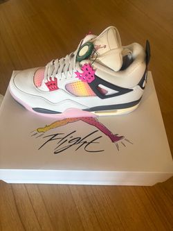 Nike Air Jordan 4 Sneaker - Comic - Pink and White - Sz 10 - New with Box