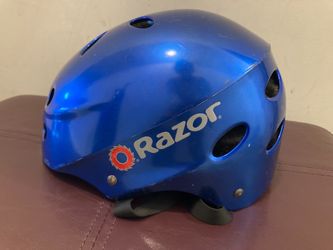 7$ each Helmet. I great condition. 1 boys and 2 adults helmets