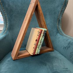 Triangle Wood Shelf