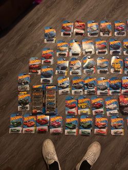 100+ hot wheels