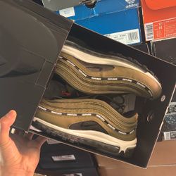Air Max 97 Undefeated