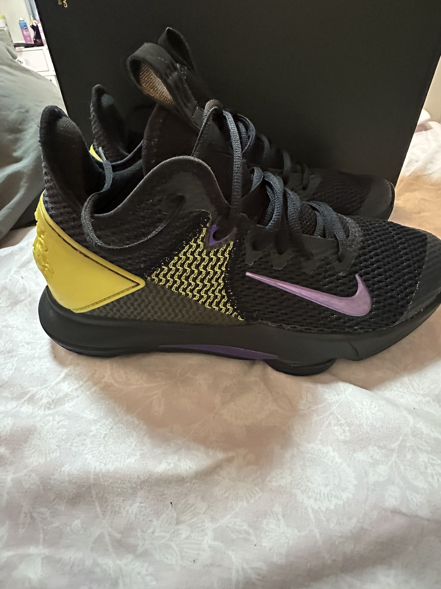 Nike LeBron Witness 4 Black Opti Yellow