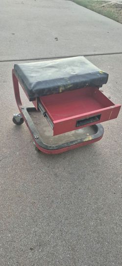 Rolling Mechanic Seat with Tool Drawer