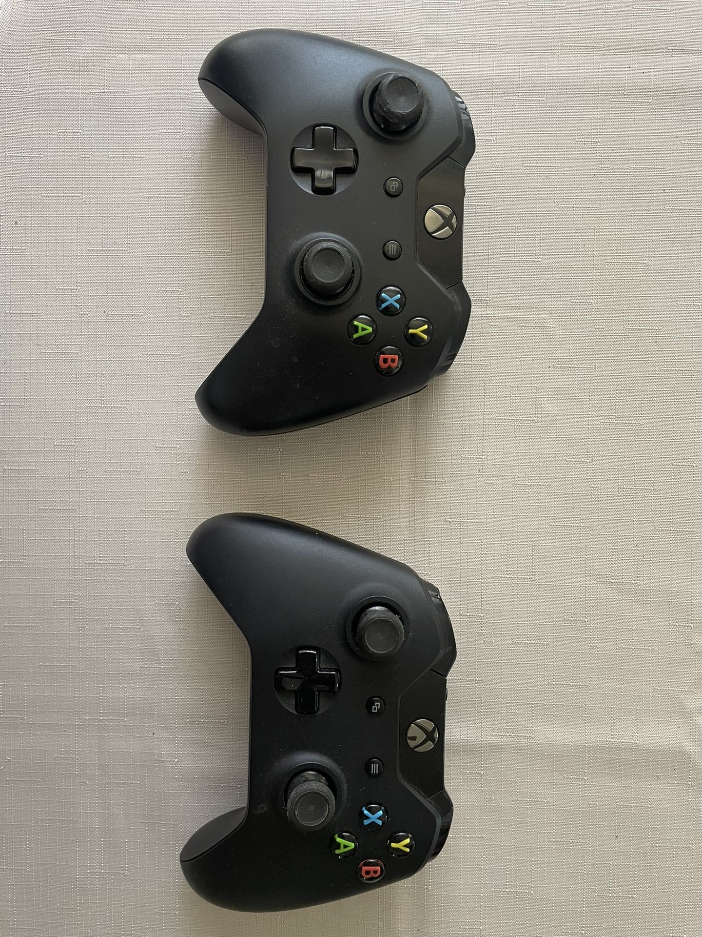 Xbox One Controllers