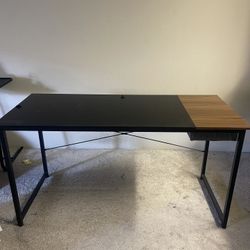 Desk And Office Chair With Hidden Storage!