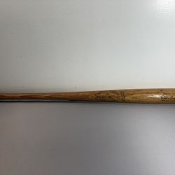 Louisville Slugger Hillerich & Bradsby Baseball Bat 34 Genuine S2 Made In USA