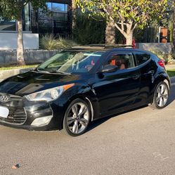 Hyundai Veloster 