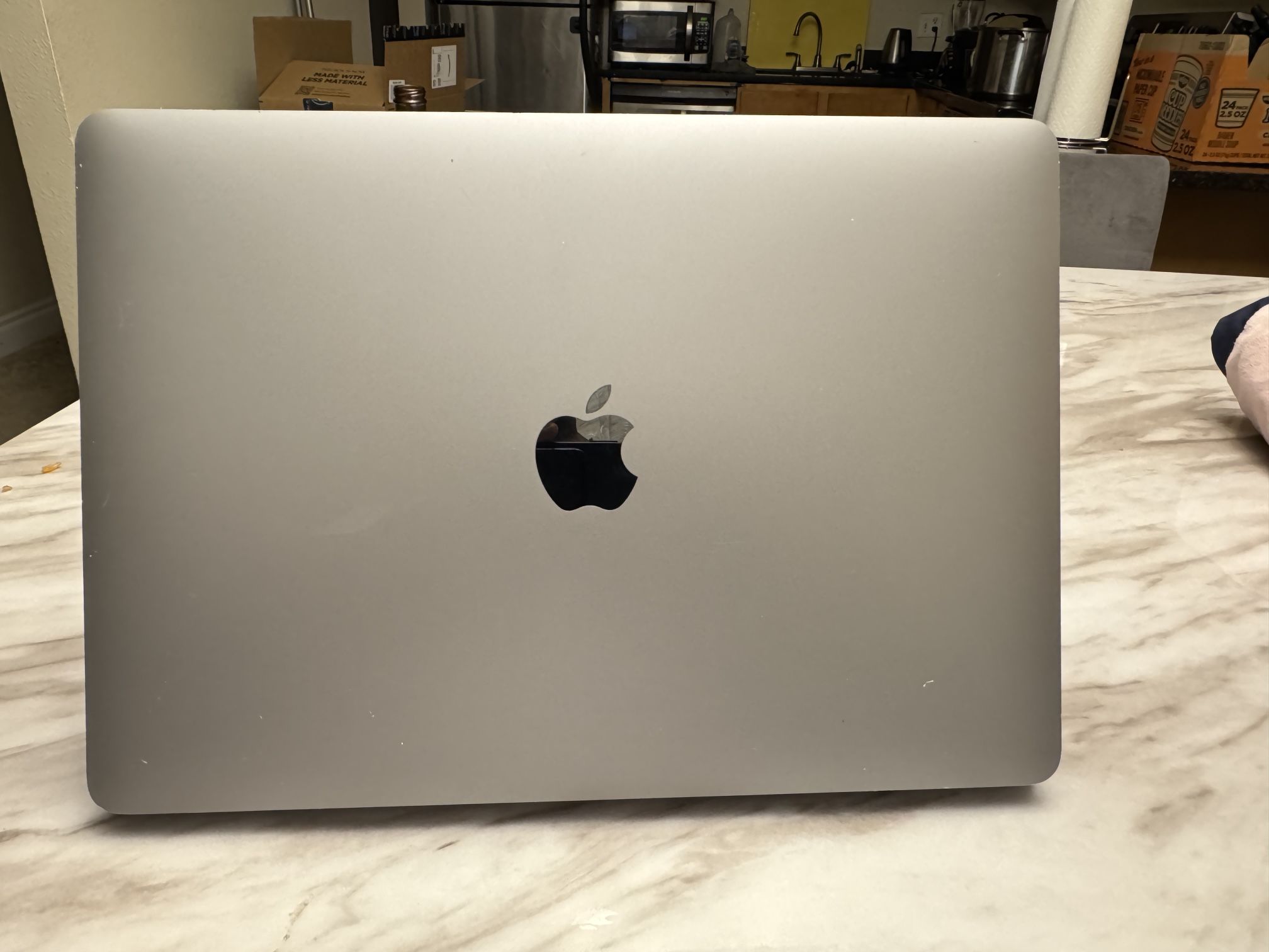 2020 MacBook Air -Model A2179