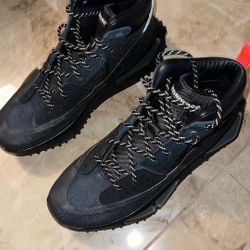 Pharrell Boots 
