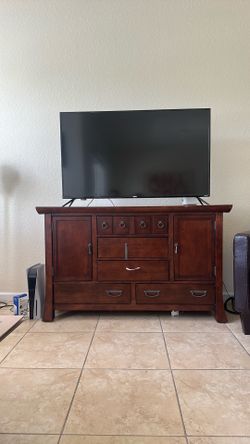 Wood Dresser
