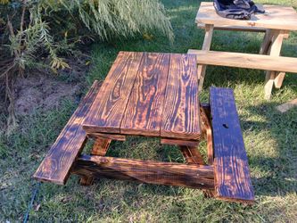 Picnic Table 