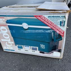 Vintage Igloo Kool Made 32 Qt 12V/110V Electric Cooler Warmer