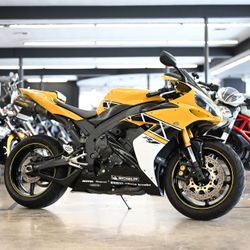 2006 YAMAHA R1