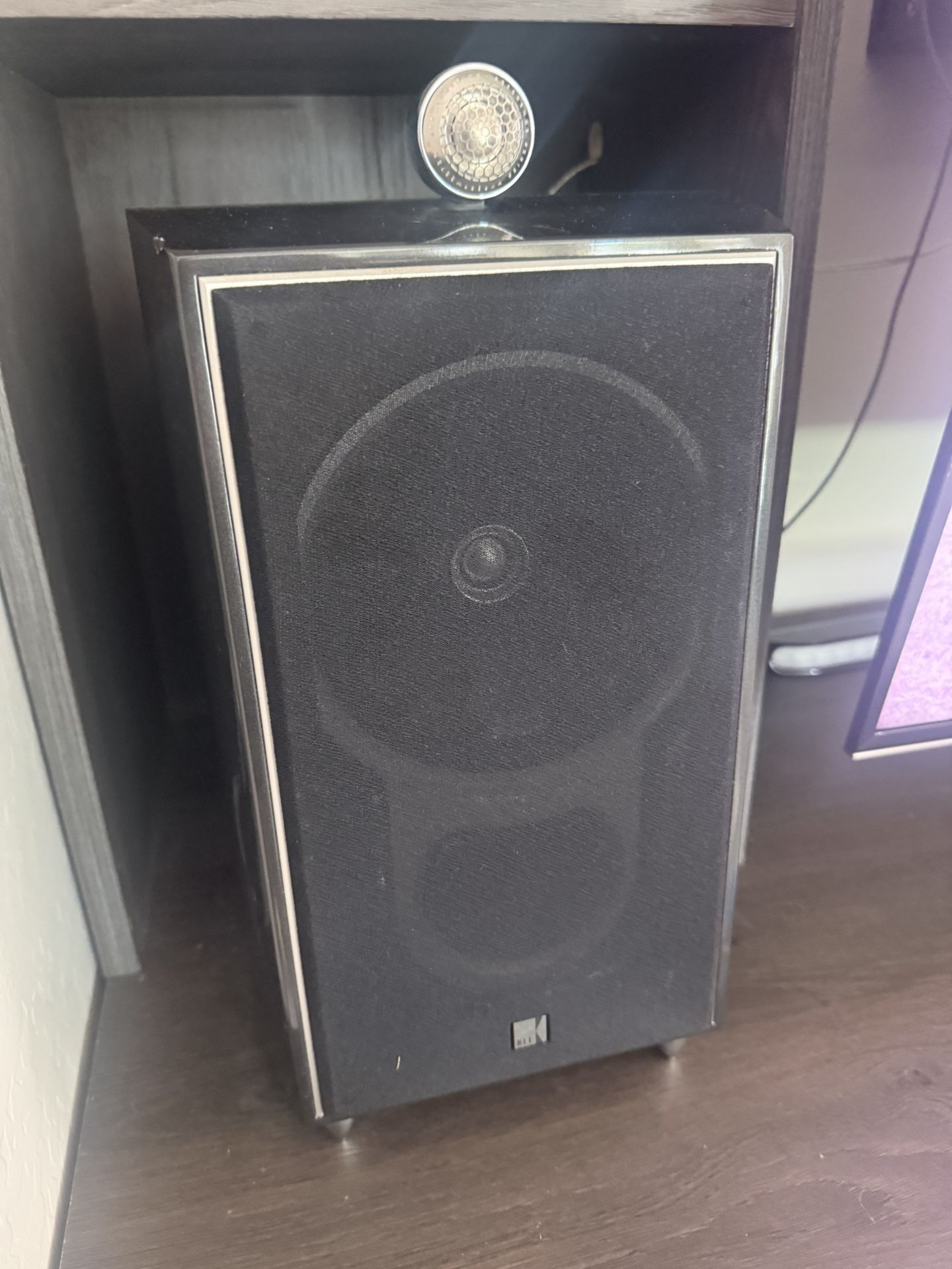 Kef XQ1 Speakers 