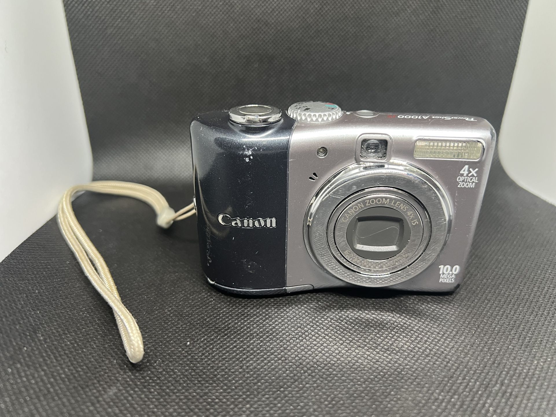 Canon PowerShot A1000 + accessories