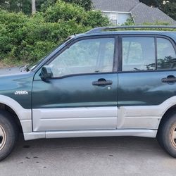 2000 SUZUKI/GRAND VITARA 4X4 Only 141K Miles $3900.00 CASH