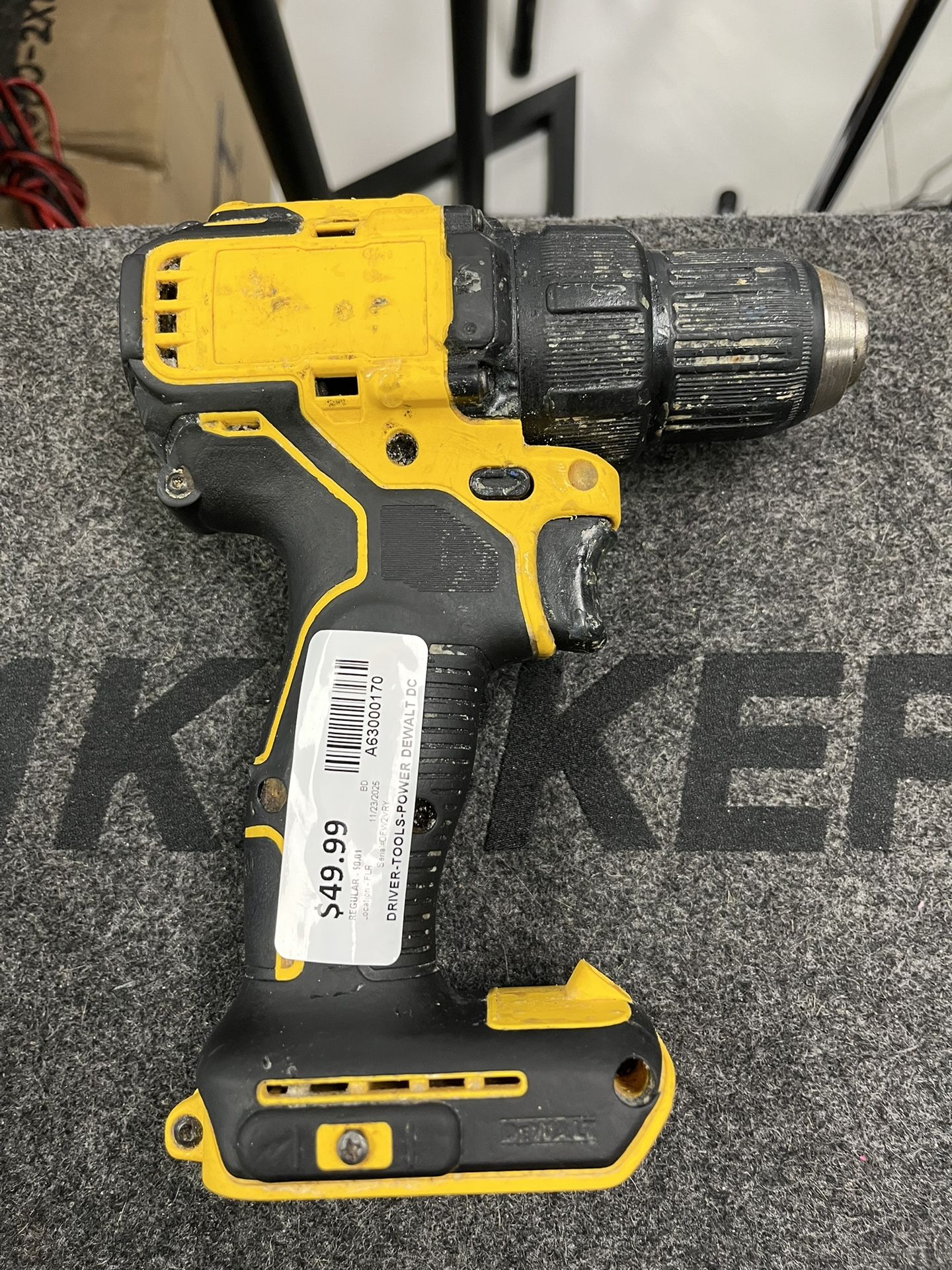 DEWALT Drill (A(contact info removed)0)
