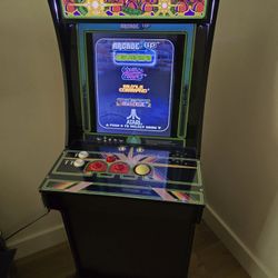 Centipede Arcade 1up With Riser And LED Marquee