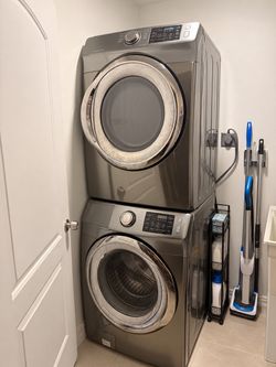 Samsung Front-Load Washer and Dryer Set