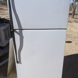 Good Working Refrigerator