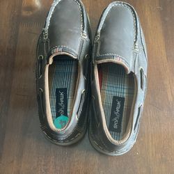 Boys Shoes Size 4 