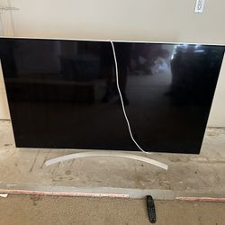 65” LG TV