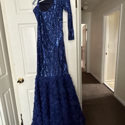 PROM DRESS