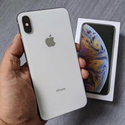 iPhone XS Unlocked With  Warranty 