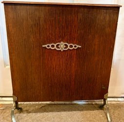 Vintage Wood Fireplace Screen Fire Guard Brass Tone Feet 21x18.5