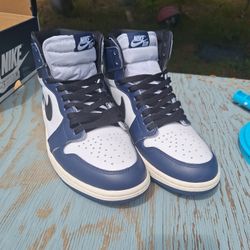 Jordan 1s Midnight Navy