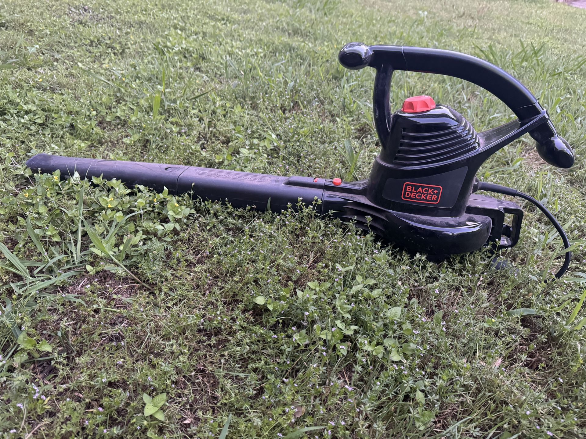 Leaf Blower