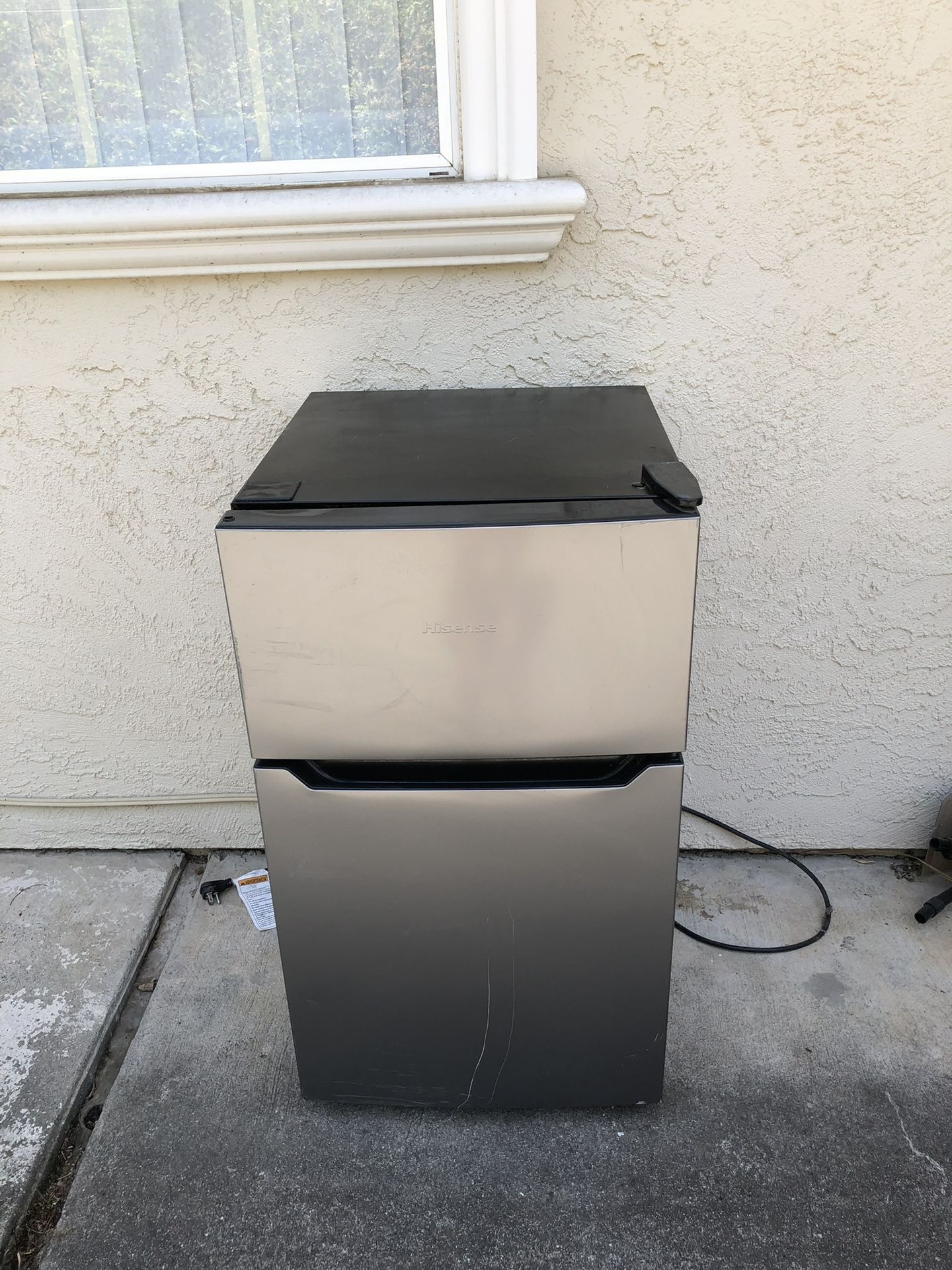 Mini Fridge