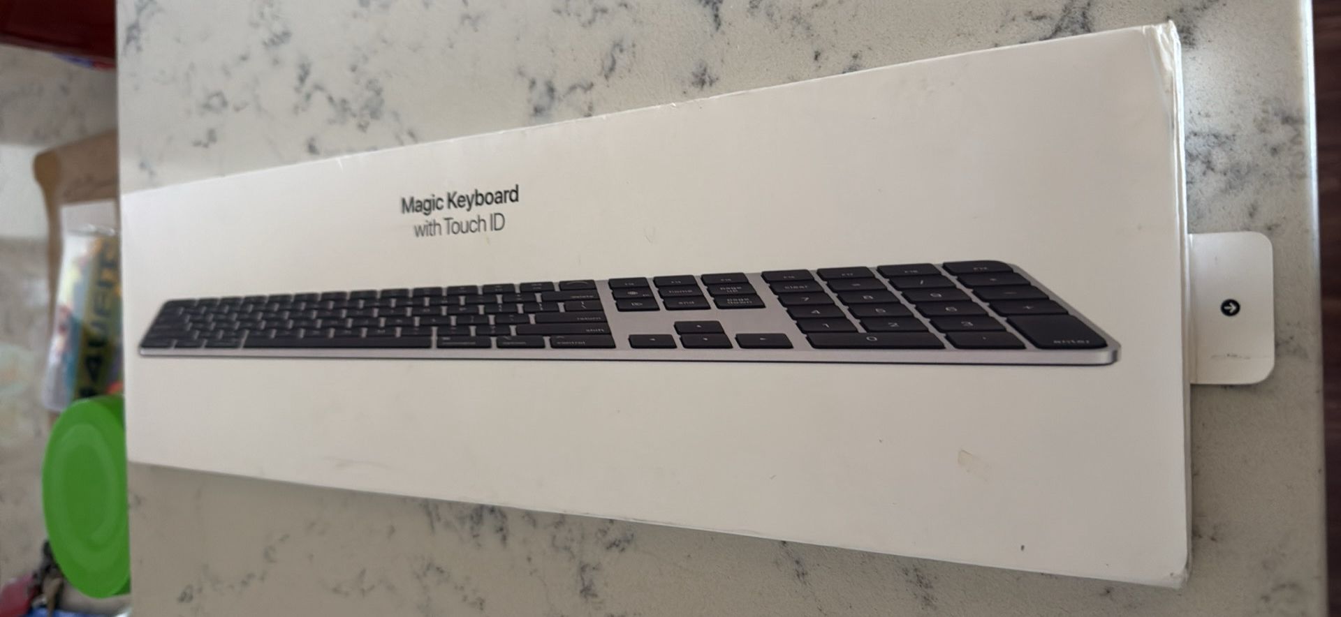 Apple Magic Keyboard Numeric With Touch ID (black ) 