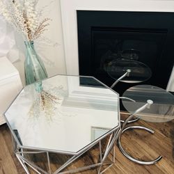 Coffee Table Set - 3 Tables 