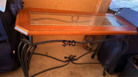 Entryway table