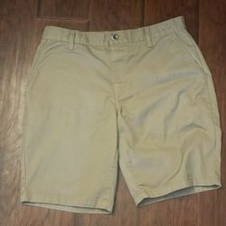 RVCA Shorts Size 33