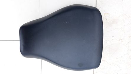 1995 Suzuki gsxr 1100 front seat