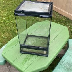 Amphibian Small Reptile Cage With Carry Container
