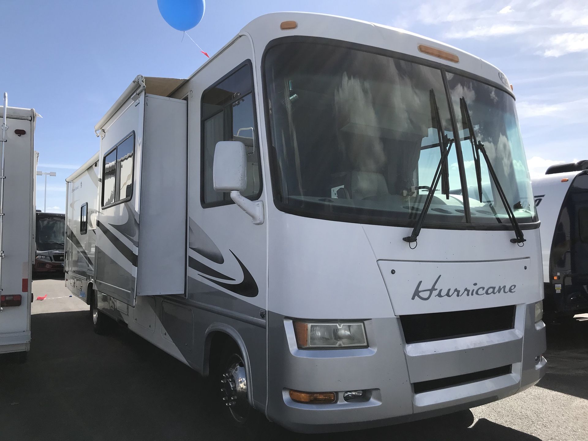 Used 2008 Four Winds Hurricane 34Y Class A Toy Hauler