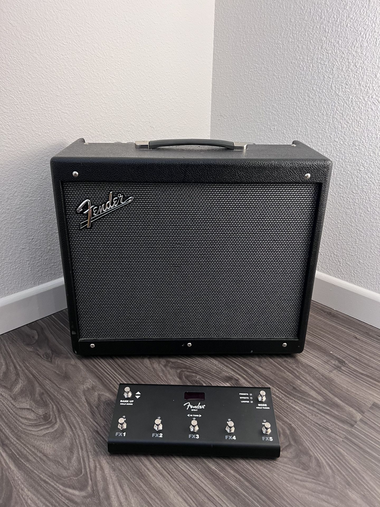 Fender Mustang GTX100 Guitar Amp 