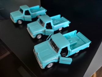 Diecast toy trucks