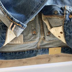Levi’s Vintage Clothing 501XX RED LINE!