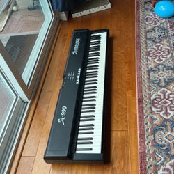 StudioLogic SL-990 MIDI Keyboard Controller 