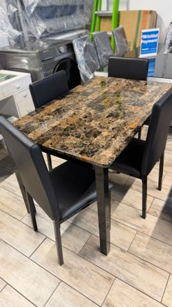 Dining table new 🆕 warranty included ✅$50 initial payment 💰