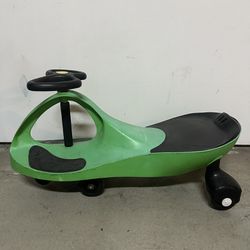 Green Zig Zag Car