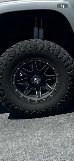 Silverado 8 lug 17” fuels