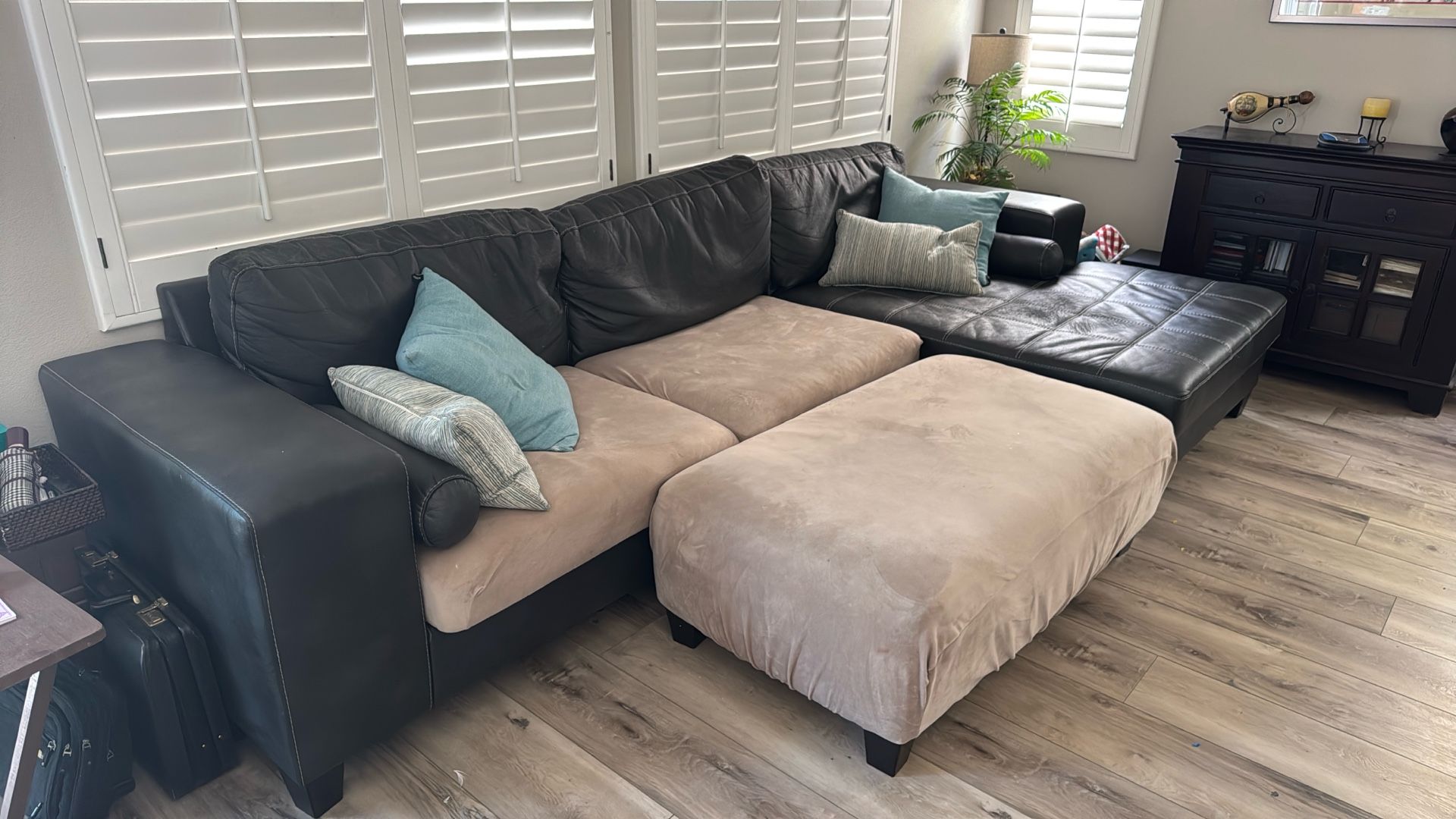 Sofa Set