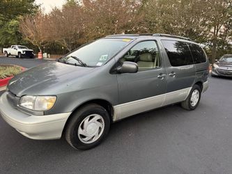 1998 Toyota Sienna