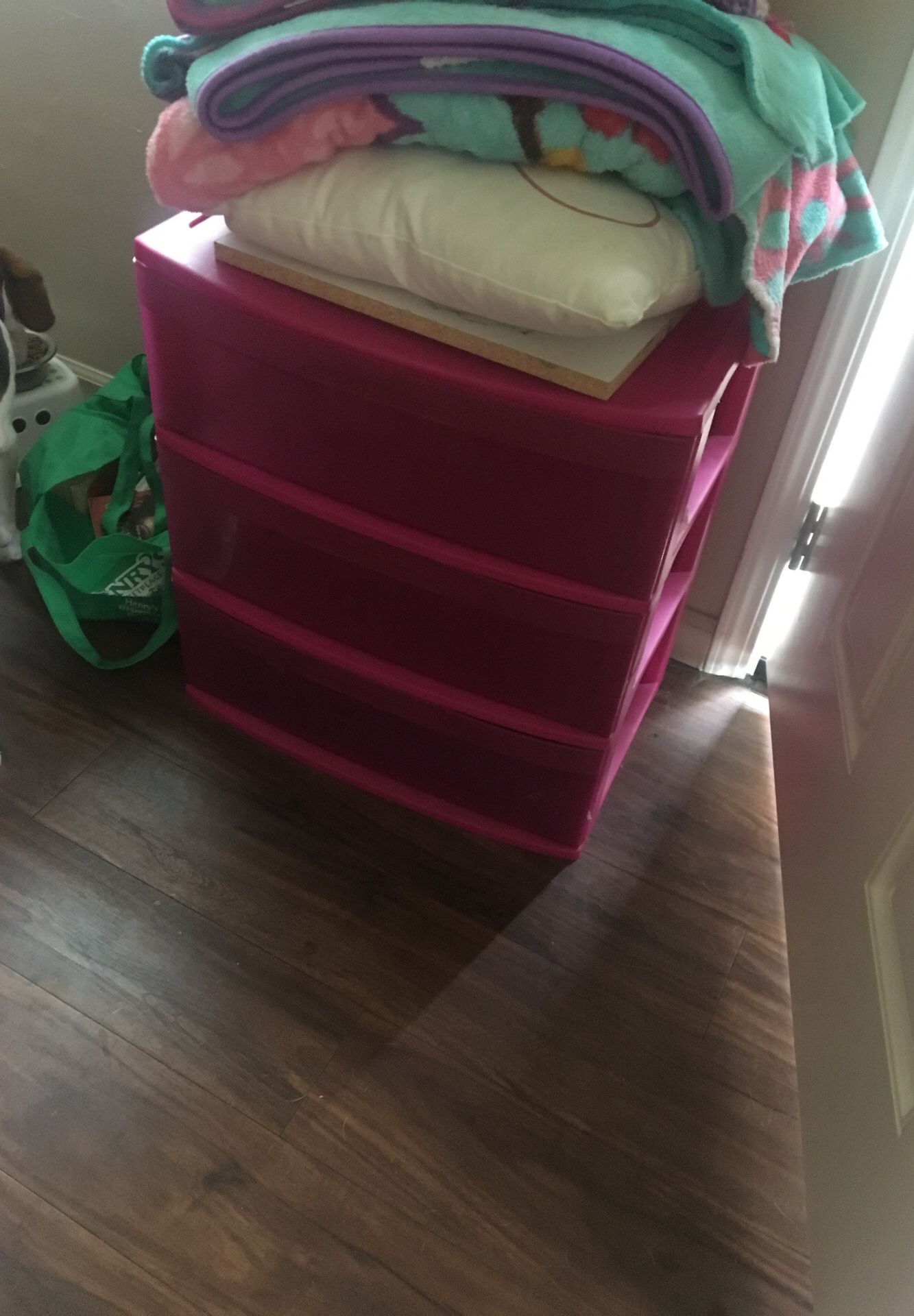 Pink 3 drawer