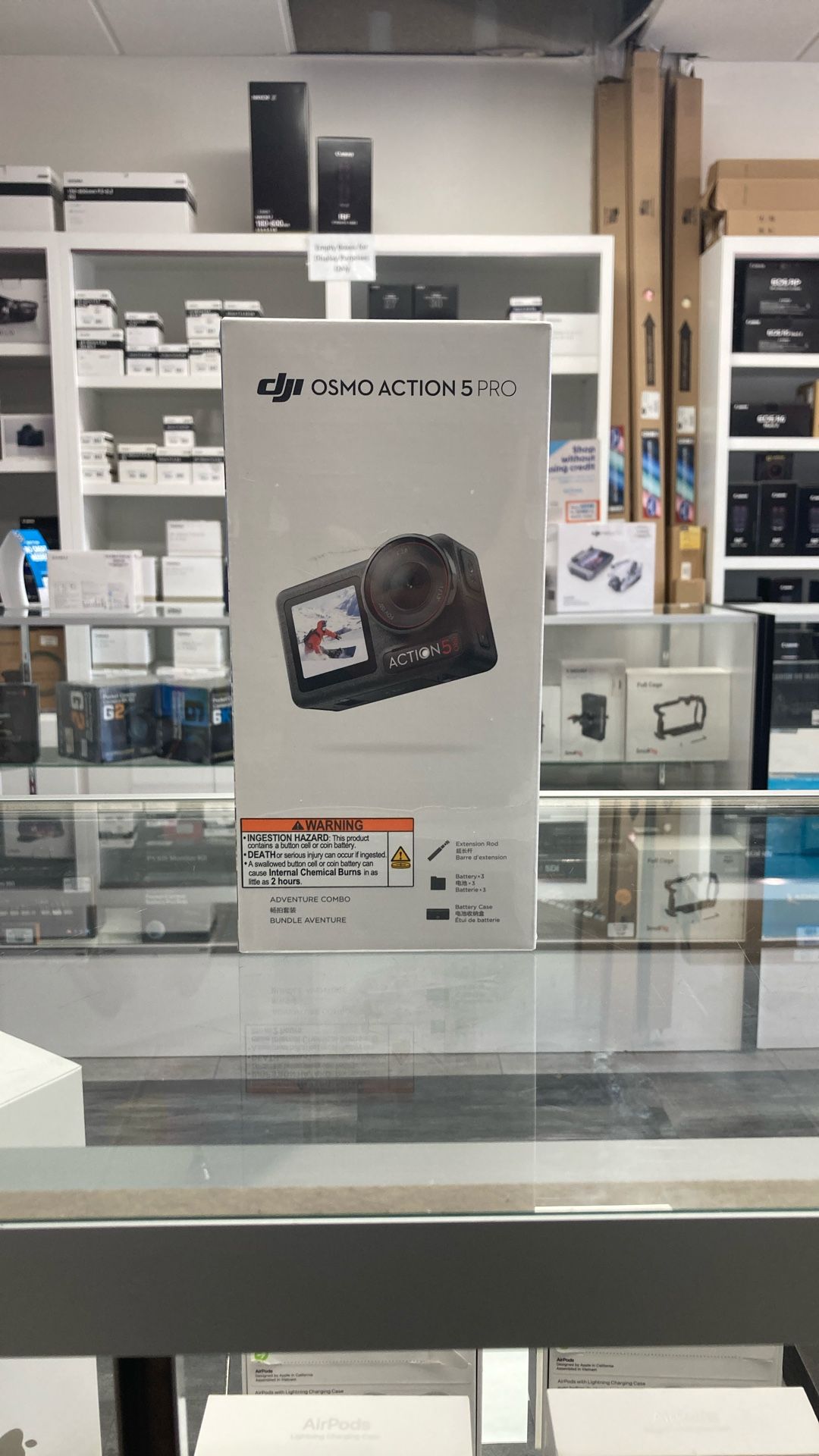 DJI Osmo Action 5 Pro Adventure Combo